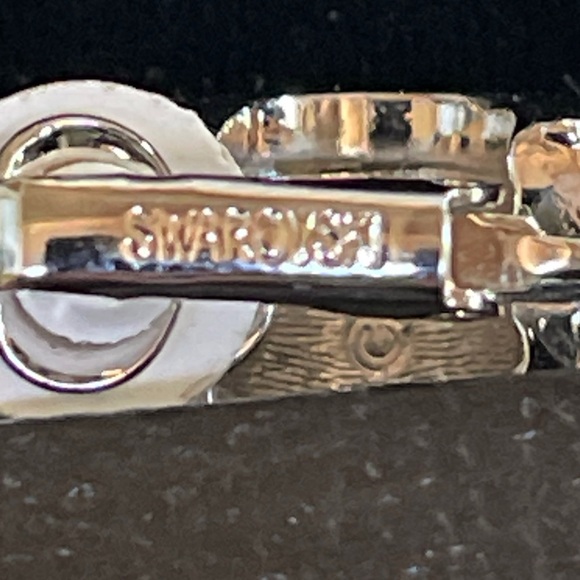 Swarovski Silver Tone Crystal Open clip earrings - Picture 3 of 3